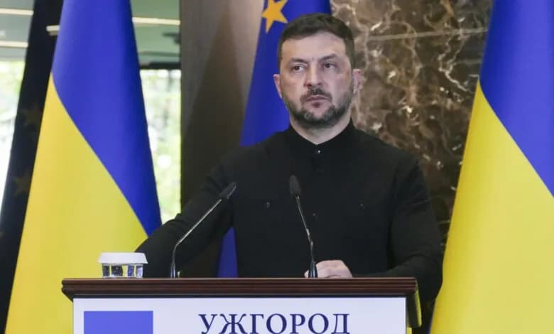 Снимка към „Зеленски към Тръмп: Не отменяйте санкциите срещу Русия“
