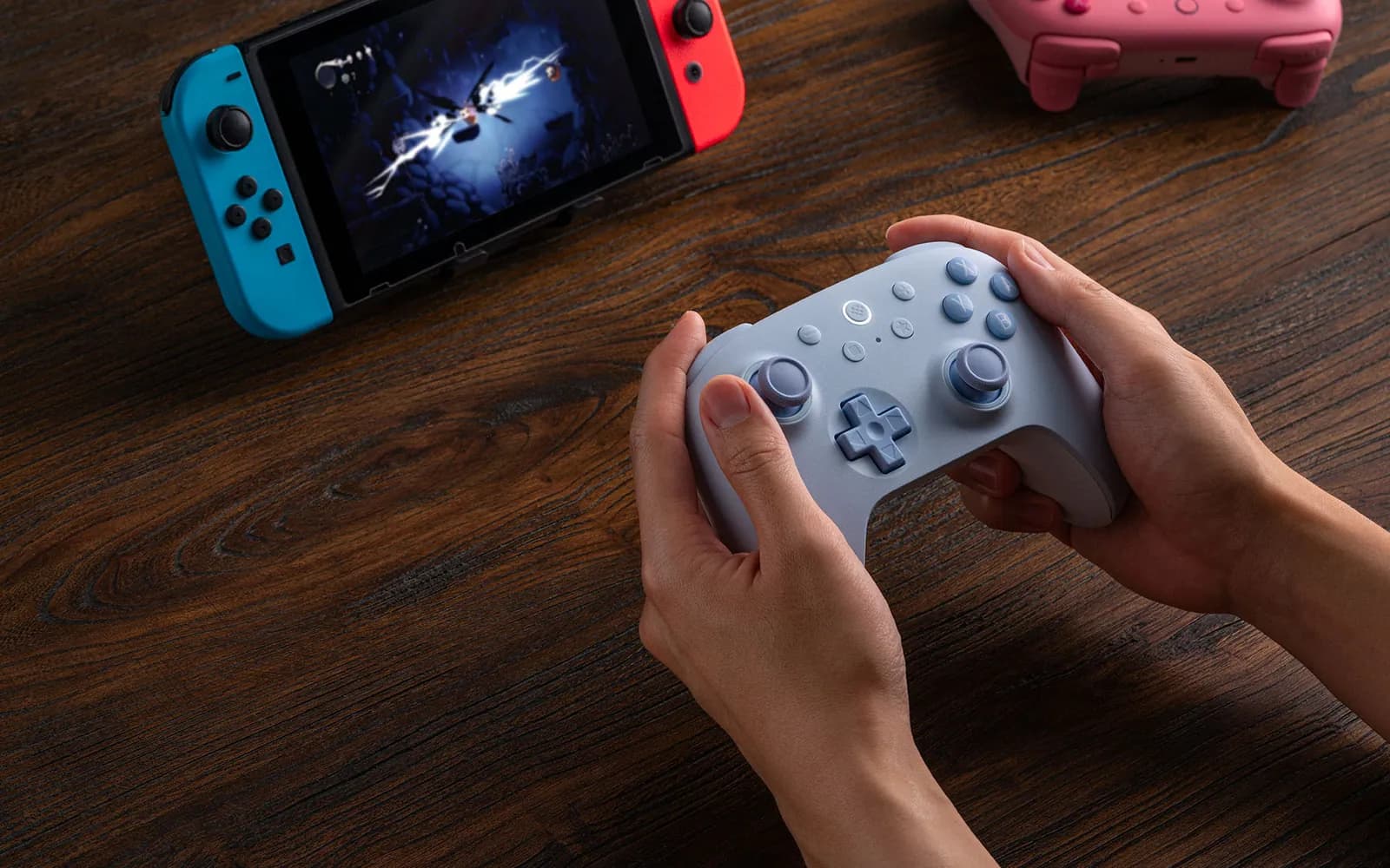 Снимка към „8BitDo Ultimate 2C предлага Hall effect стикове за Switch 2 срещу 30 долара“