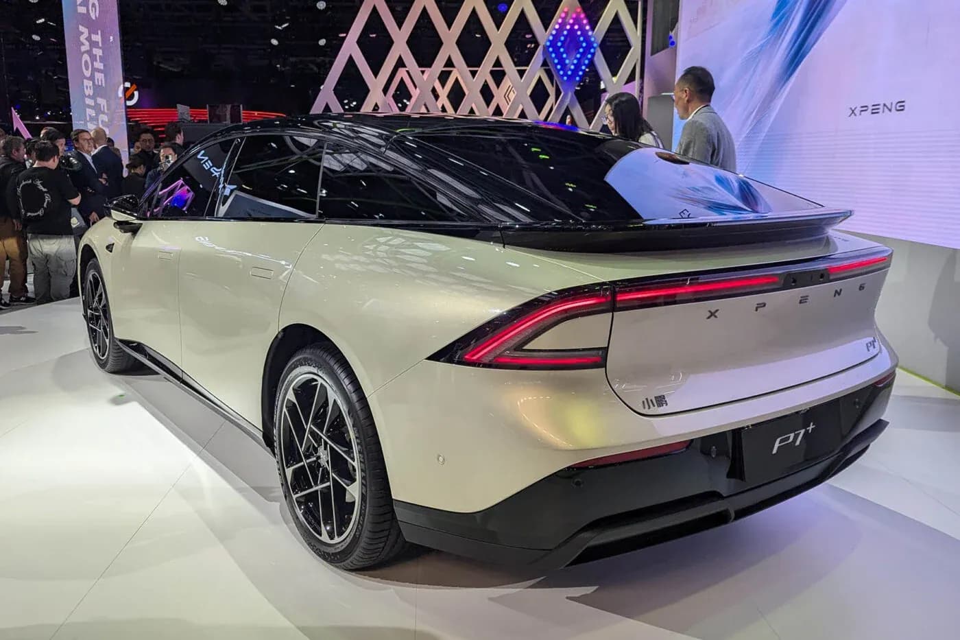 Снимка към „Xpeng планира да изпревари Ford в Европа до 2030 г.“