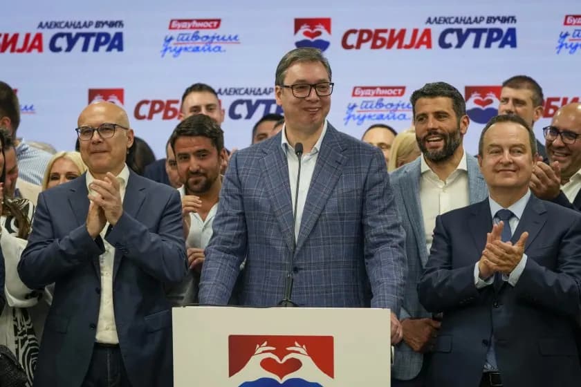 Снимка към „Бивш активист разкрива мрежа за натиск в партията на Вучич“