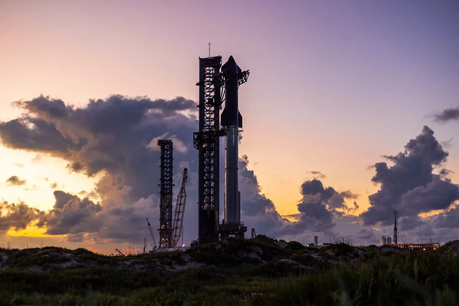 Снимка към „Приходите на SpaceX скочиха със 161% до 14,6 млрд. долара“