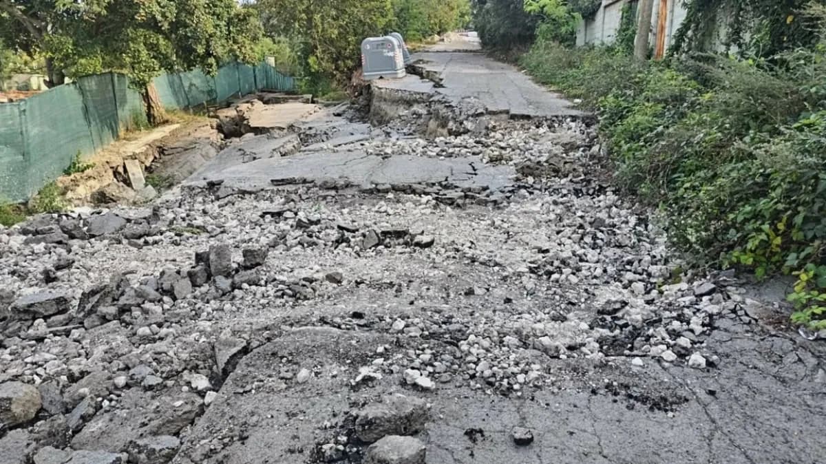 Снимка към „Прекратяват бедственото положение край свлачището в „Аспарухово““