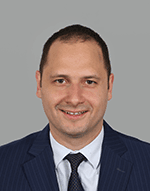 Снимка към „Петър Витанов: Целта е овладяване на ръста на цените, а не поевтиняване“