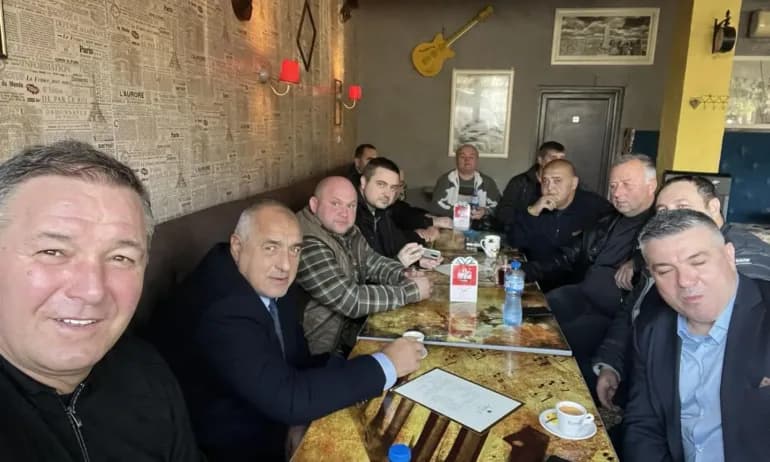Снимка към „Борисов: ЕК би одобрила временно 9% ДДС за моторните горива“