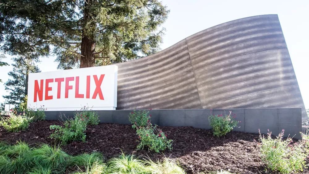 Снимка към „Netflix ще съкрати около 1000 служители, или 6% от персонала си“